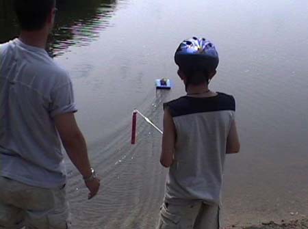 kid-at-boatramp2